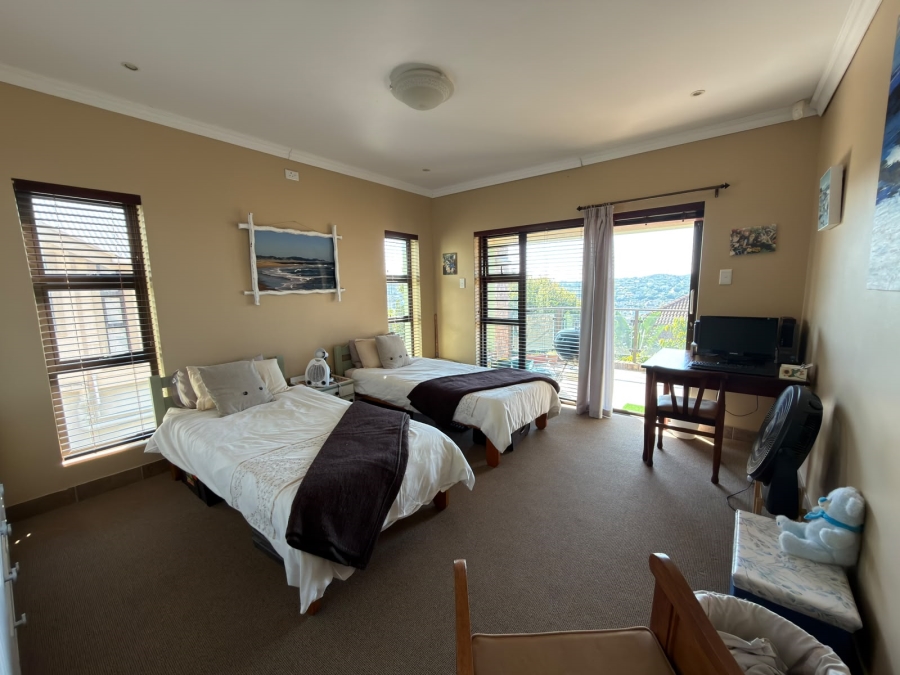 6 Bedroom Property for Sale in West Bank Eastern Cape